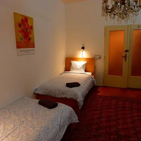 Apartmán Udolni - Cerveny Kostel - Center *
