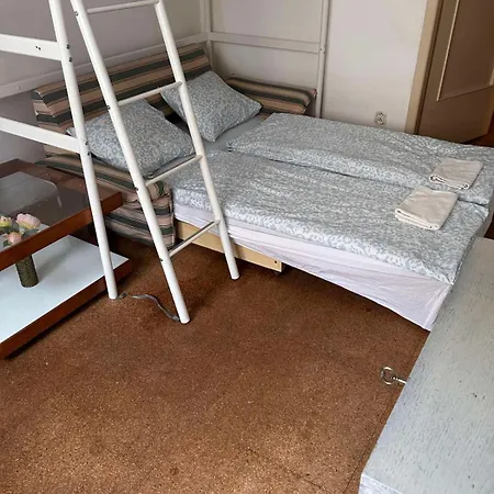 Apartmán Udolni - Cerveny Kostel - Center *